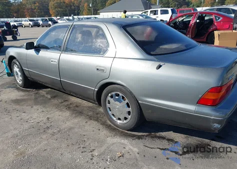 1996 Lexus Ls 400 z USA, uszkodzony, nr VIN JT8BH22F0T0049250